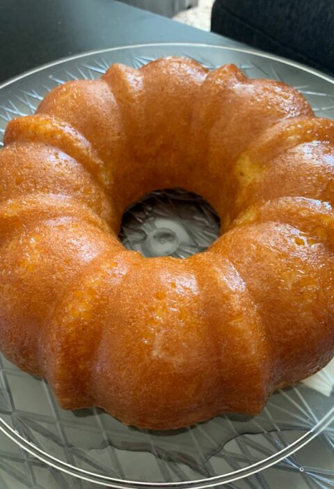 Pineapple Juice Cake